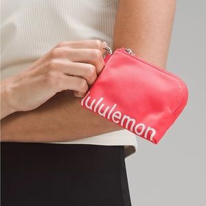 Lululemon Clippable Card Pouch